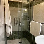 Code 1 Отель типа 